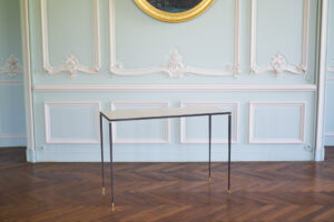 console parchemin sylphide fer forge dorure gilding wrought iron parchment fine furniture creation creation de mobilier ebenisterie cabinetmaking savoir faire français made in france bespoke furniture custom made furniture maison louis marie vincent claire vincent sarthe pays de la loire angers le mans la fleche villaine sous malicorne