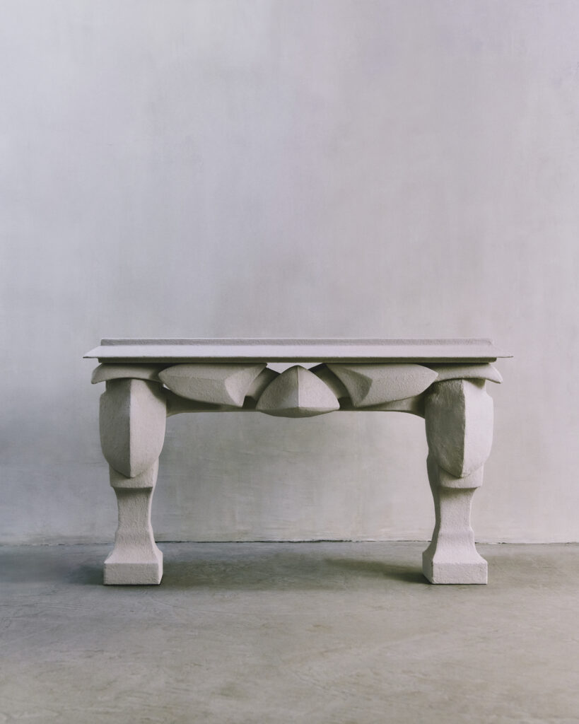 console mineral d'art uccello renaissance geometrique blason bouclier bataille san romano uchh galerie May paris charles tassin ecologique dechets textiles papier maison louis marie vincent