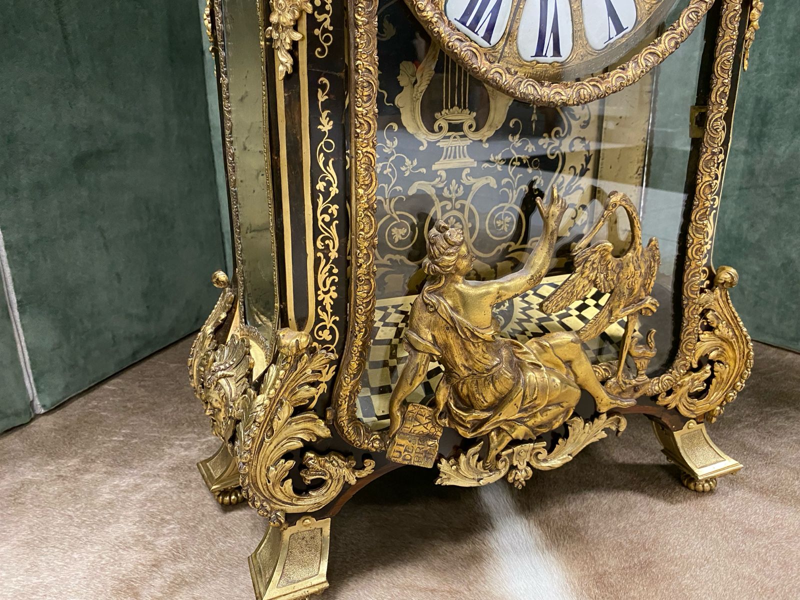 restauration restoration cartel boulle louis 14 XIV roi soleil versailles marqueterie laiton ecaille patrimoine français antique furniture marquetry meuble ancien maison louis marie vincent pays de la loire museum quality
